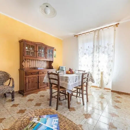 Geraeumige In Appartement