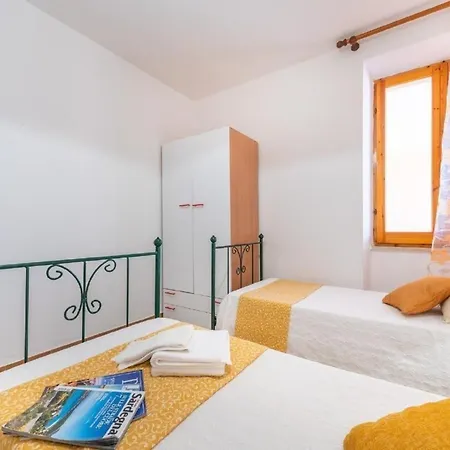 Appartement Geraeumige In